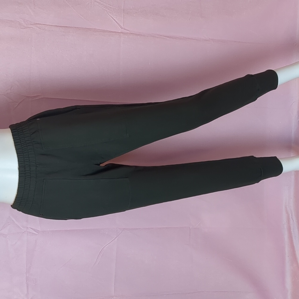 Heroine Sport High Rise Henley Sweatpants in Army Green size Small